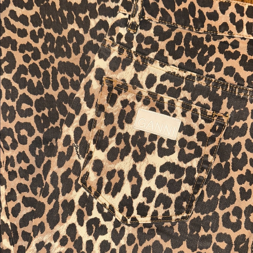 Ganni Betzy cropped Leopard Print Jeans - Picture 5 of 9